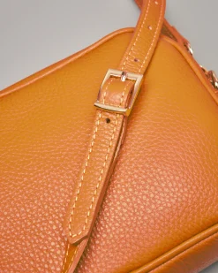 Cross bag arancione in pelle efetto martellato