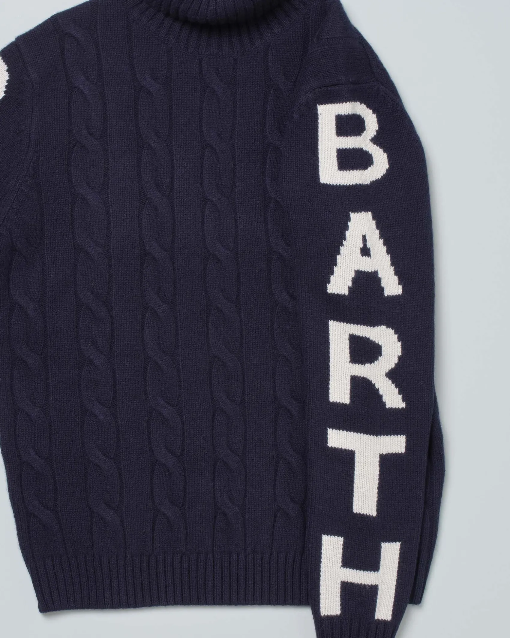 Dolcevita MC2 Saint Barth blu in misto lana e cashmere a trecce con maxi scritta logo sulle maniche