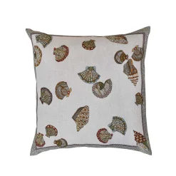 Federa per cuscino beige in lino stampato a tema conchiglie