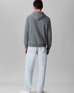 Felpa Calvin Klein Jeans grigia in misto cotone con cappuccio e logo stampato sul petto