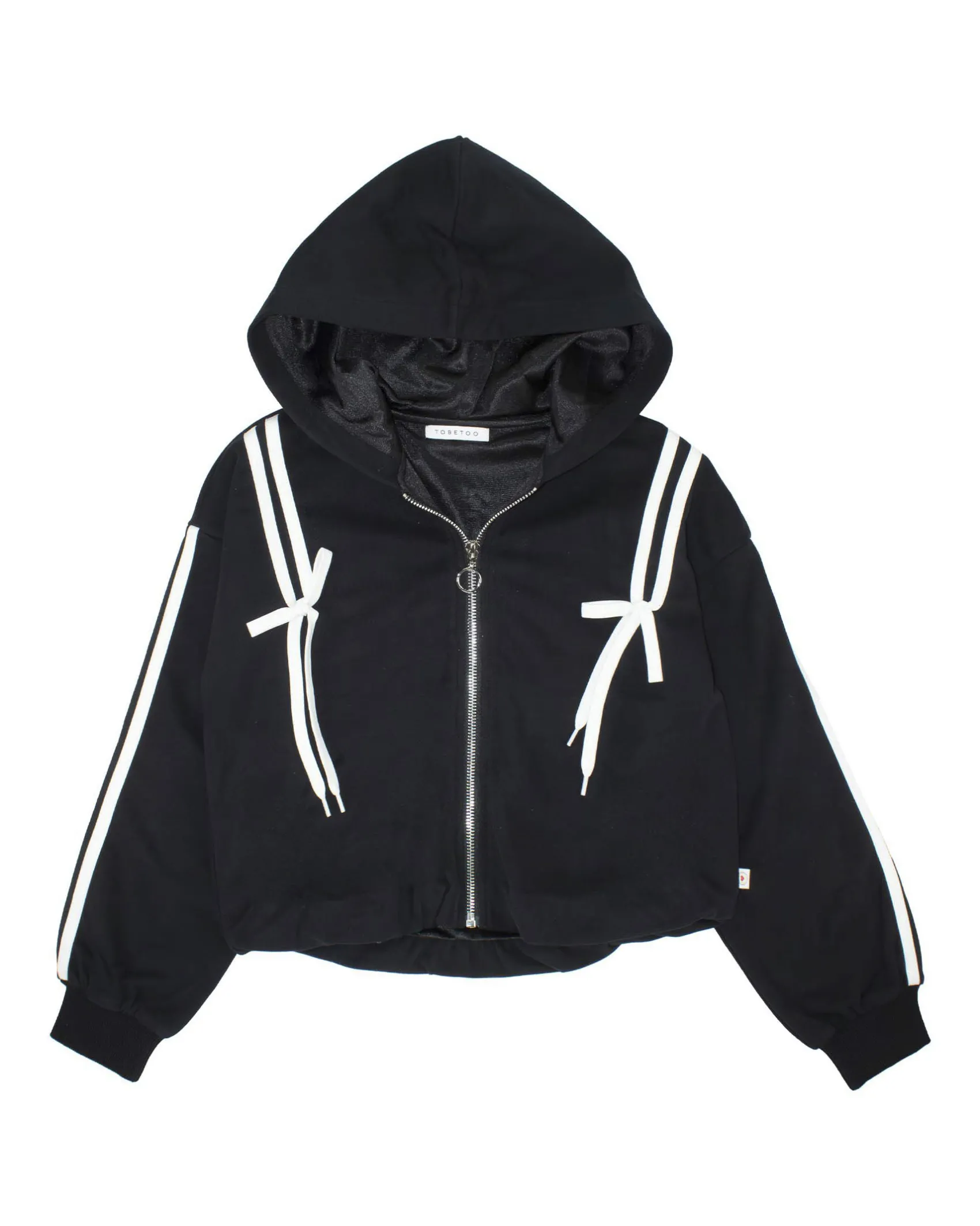 Felpa cropped nera To be Too con cappuccio e lacci bianchi