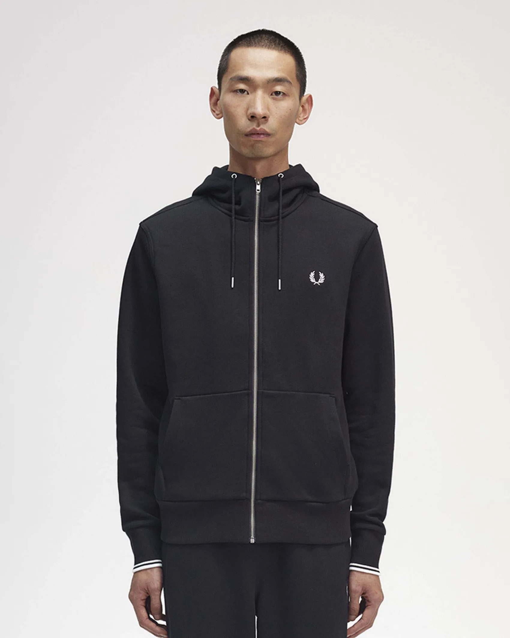 Felpa Fred Perry nera con cappuccio e chiusura zip