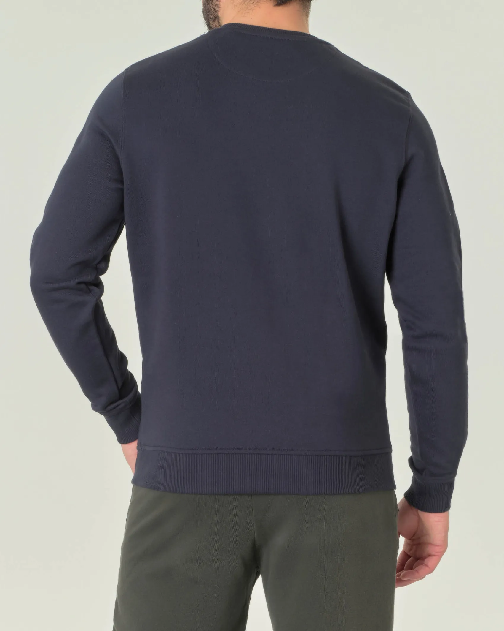 Felpa Lyle & Scott blu navy girocollo in cotone con logo aquila gialla sul petto
