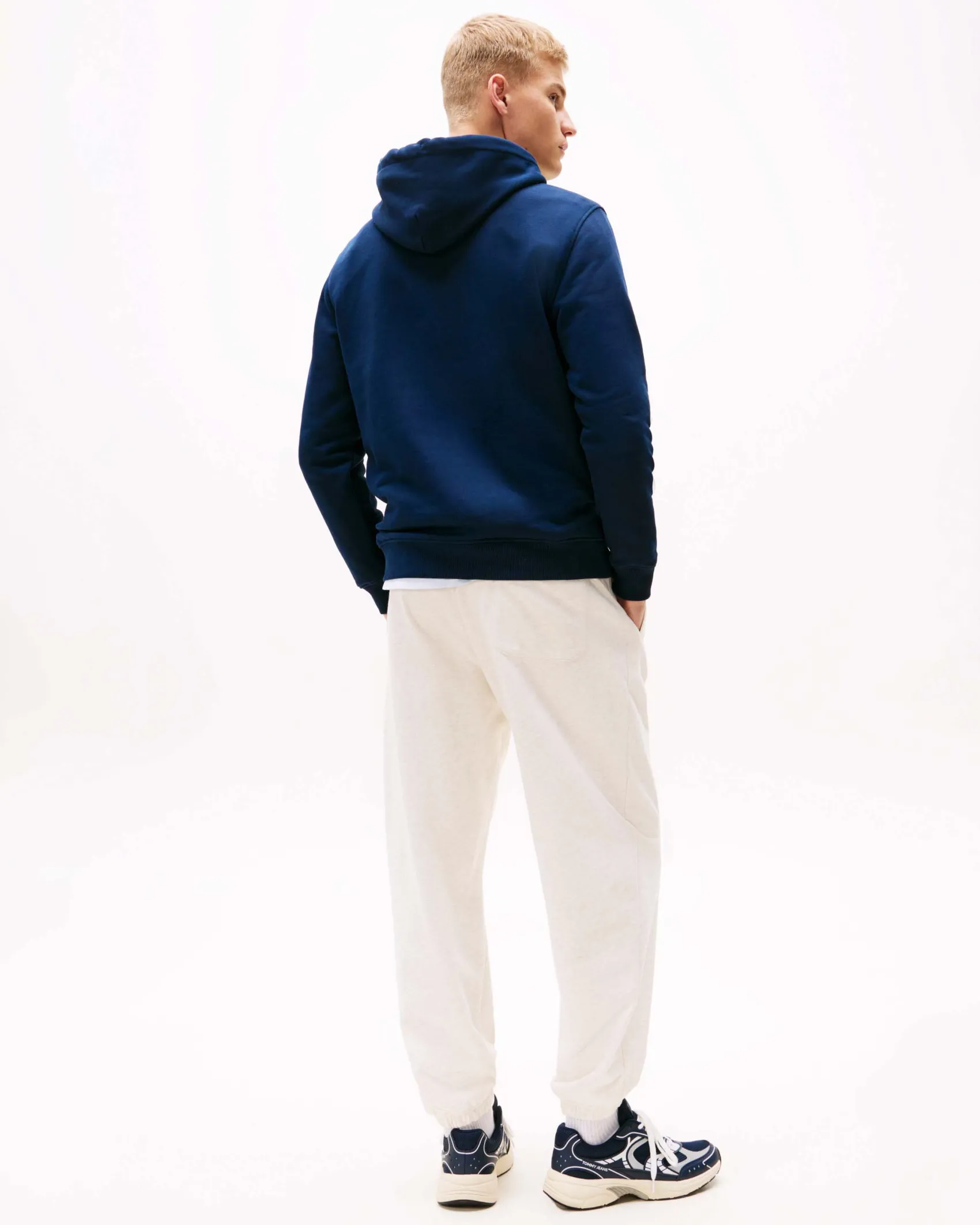 Felpa Tommy Jeans blu con cappuccio e tasche a marsupio