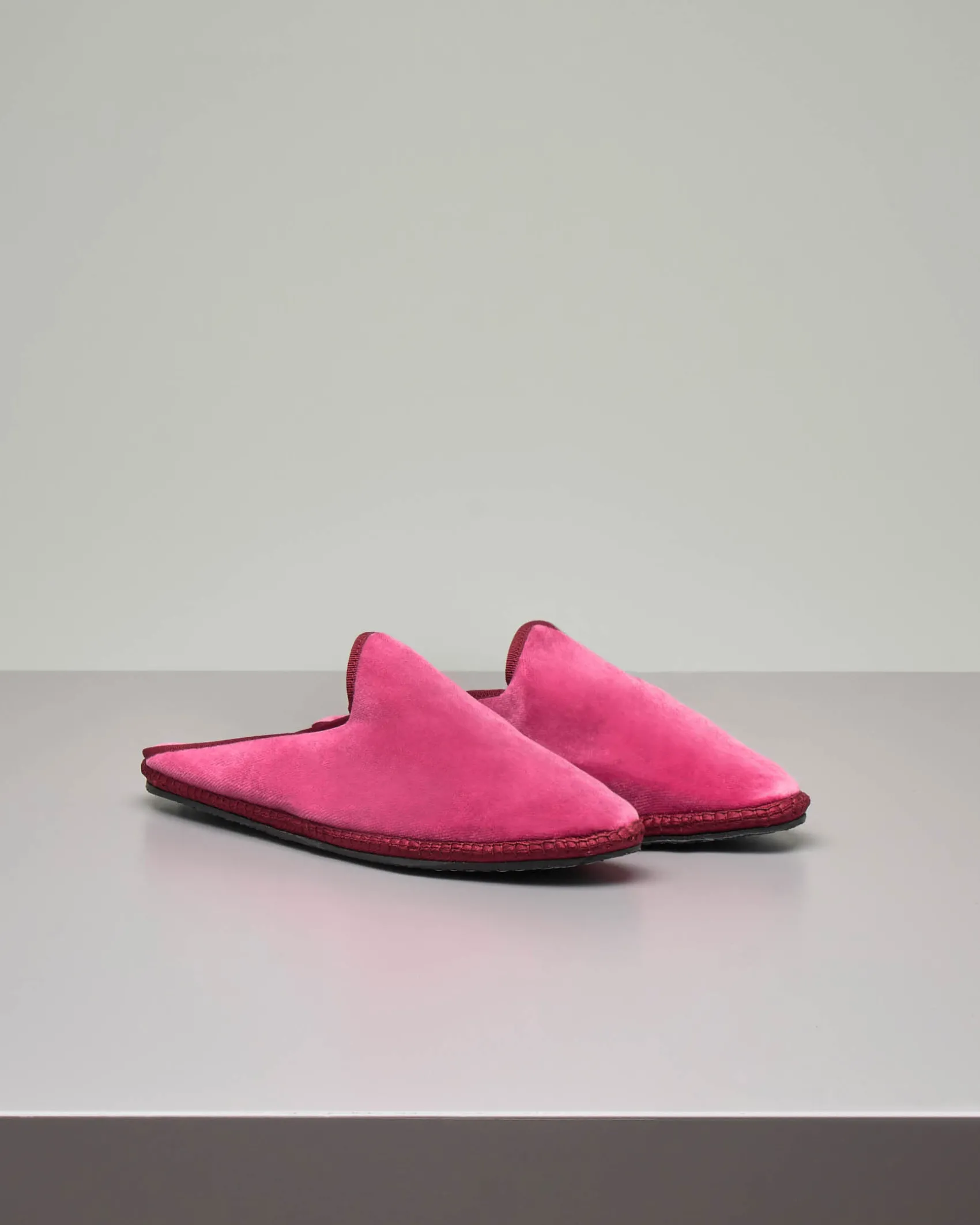 Friulane modello sabot in velluto color rosa antico