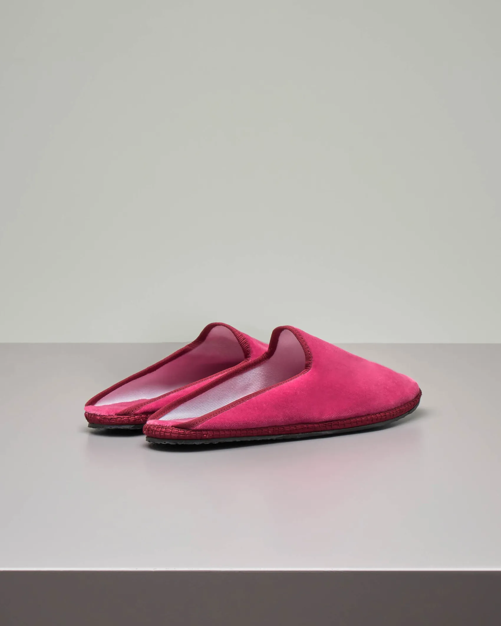 Friulane modello sabot in velluto color rosa antico