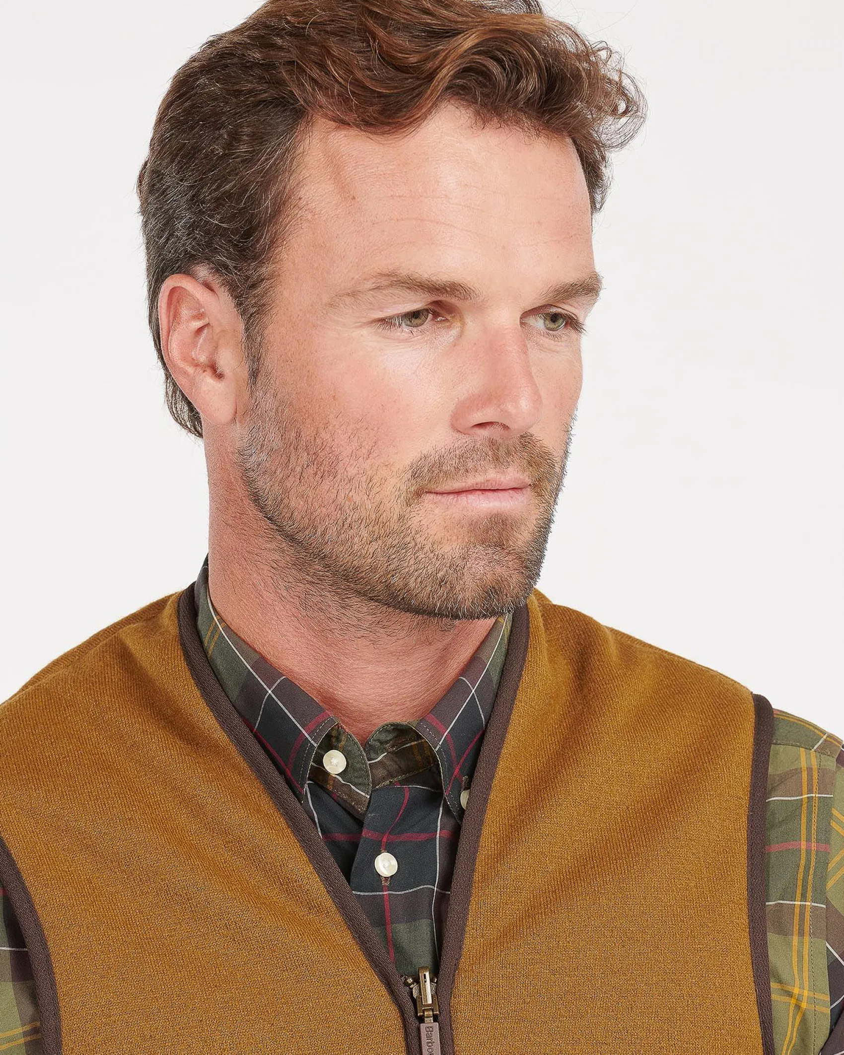 Gilet Barbour in pile color cammello con tasche a toppa