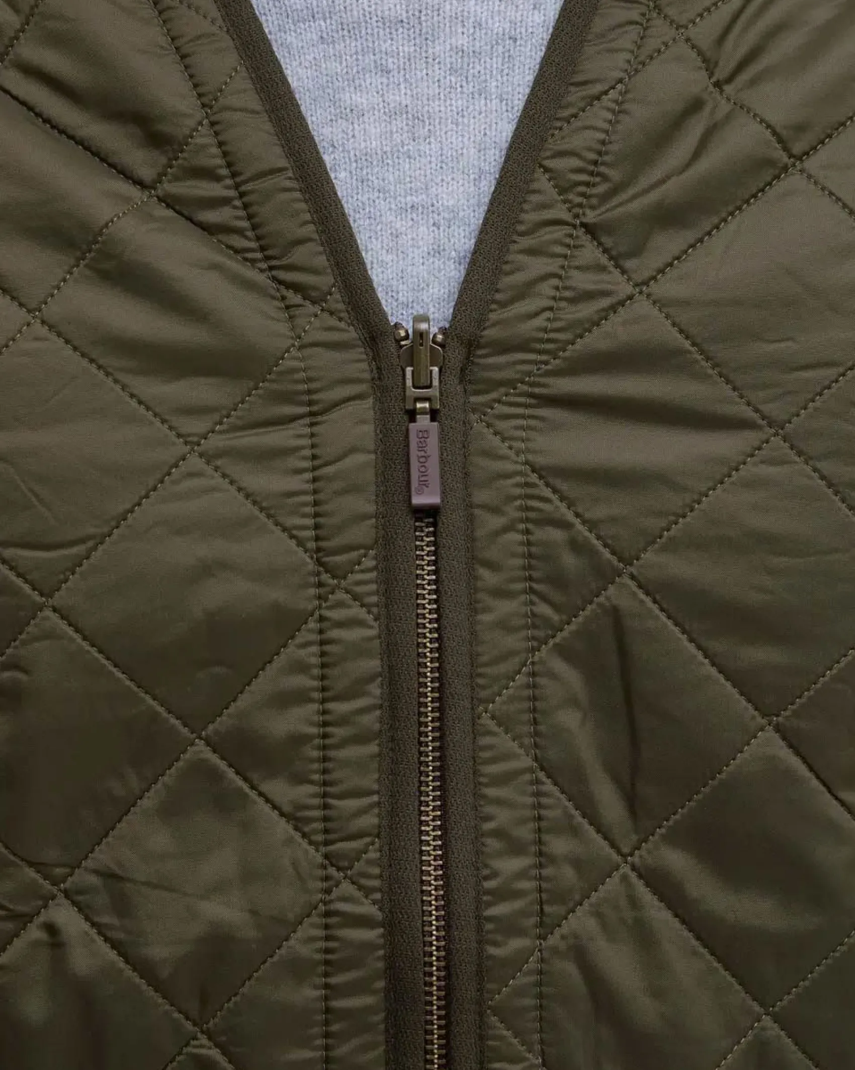 Gilet interno Barbour Polar Quilt verde militare trapuntato a rombi