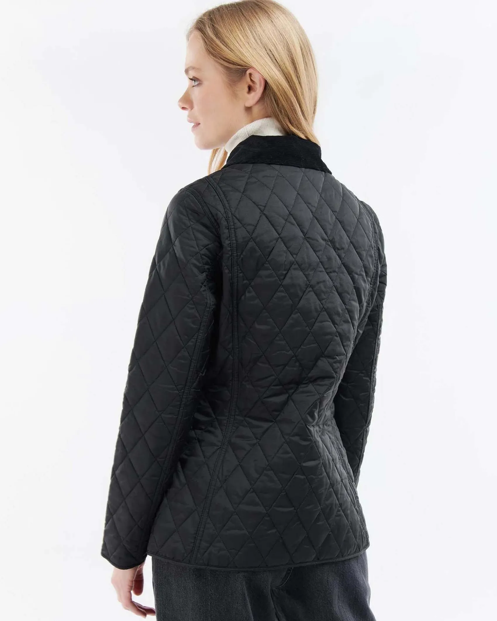 Gilet nero Barbour Annandale trapuntato dalla linea sfiancata con scollo a V e chiusura a cerniera