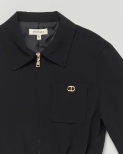 Giubbino cropped Twinset nero con colletto e zip