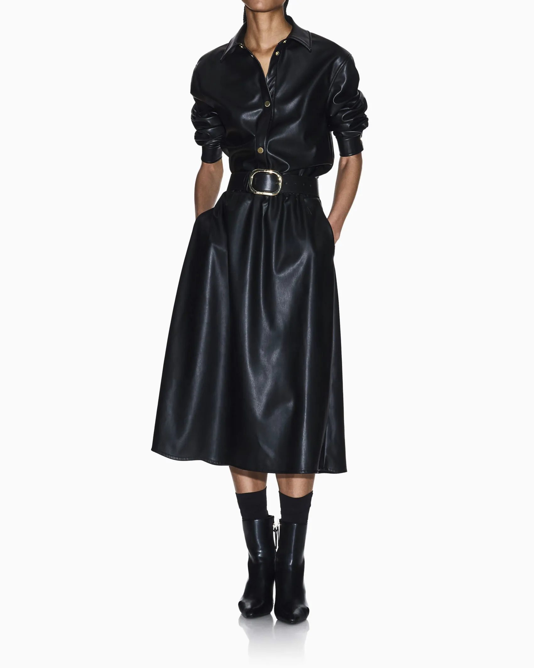 Gonna Armani Exchange nera in similpelle con logo in rilievo
