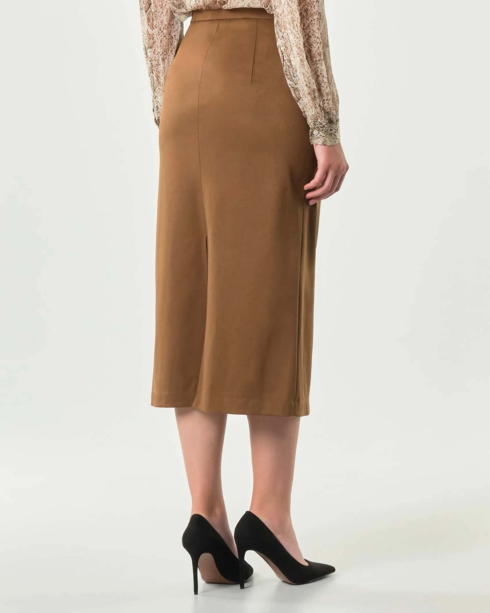 Gonna midi color cuoio Emme Marella in tessuto effetto suede con spacco centrale