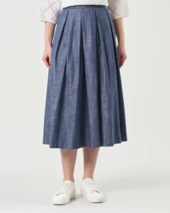 Gonna midi in denim blu fiammato in cotone dalla linea ampia con faldoni