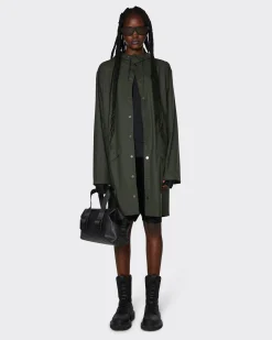 Impermeabile Long Jacket verde militare con cappuccio dalla finitura metallica