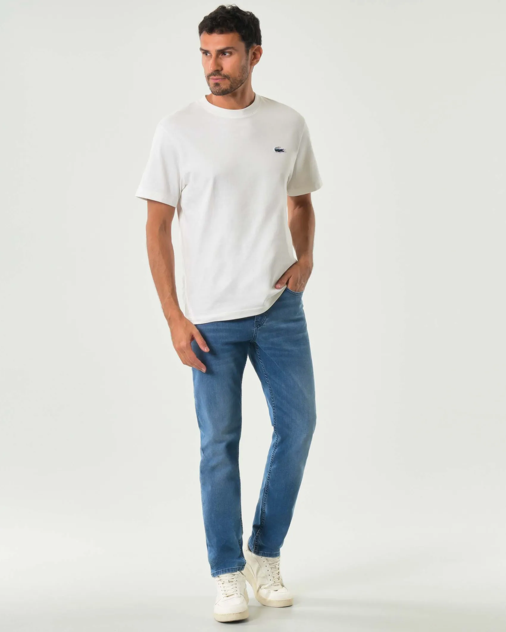 Jeans Boss Delaware slim-fit in cotone stretch lavaggio chiaro stone washed con leggere baffature
