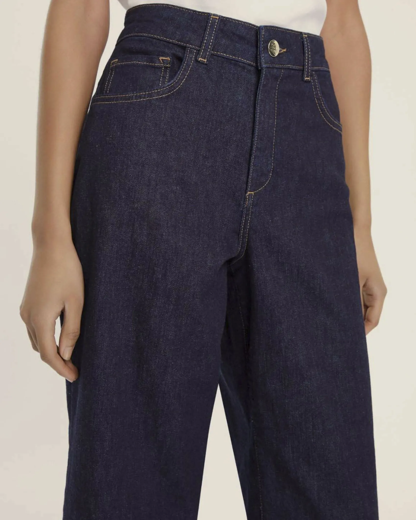 Jeans cinque tasche blu cropped Emme Marella in cotone stretch con risvolto impunturato