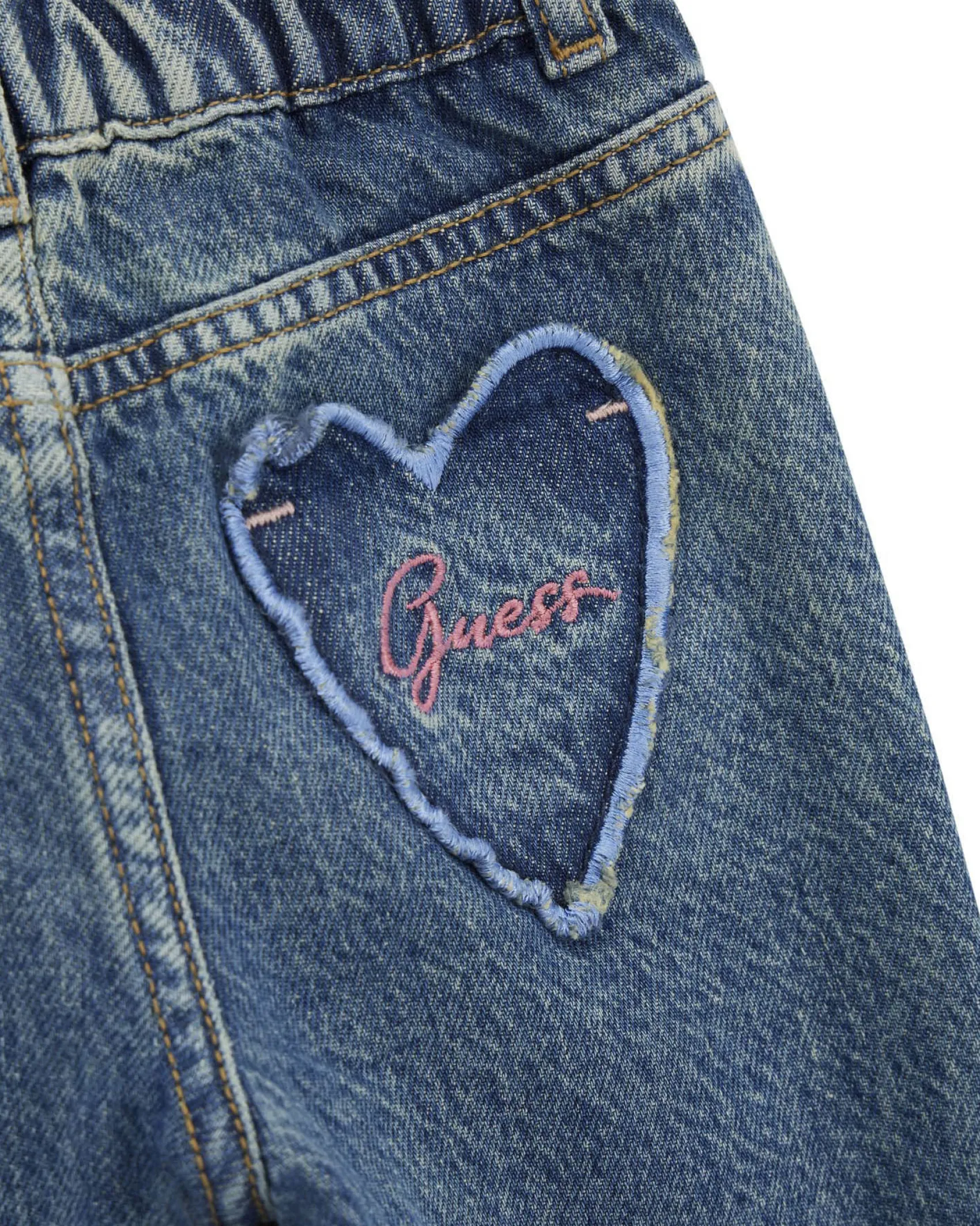 Jeans Guess in puro cotone con ricamo fiorellini e tasche a cuore