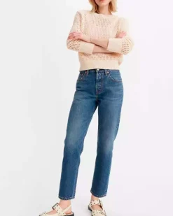 Jeans Levi's® 501 cropped blu stone washed in cotone stretch dalla linea straight