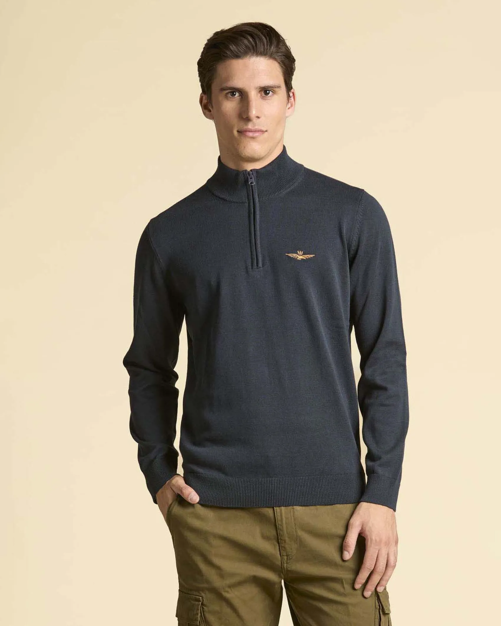 Maglia Aeronautica Militare blu in puro cotone con chiusura a mezza zip
