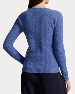 Maglia azzurra girocollo in lana e cashmere a trecce con logo ricamato a contrasto di colore