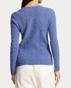 Maglia azzurra lavorata a trecce in misto lana e cashmere con scollo a V e logo sul petto
