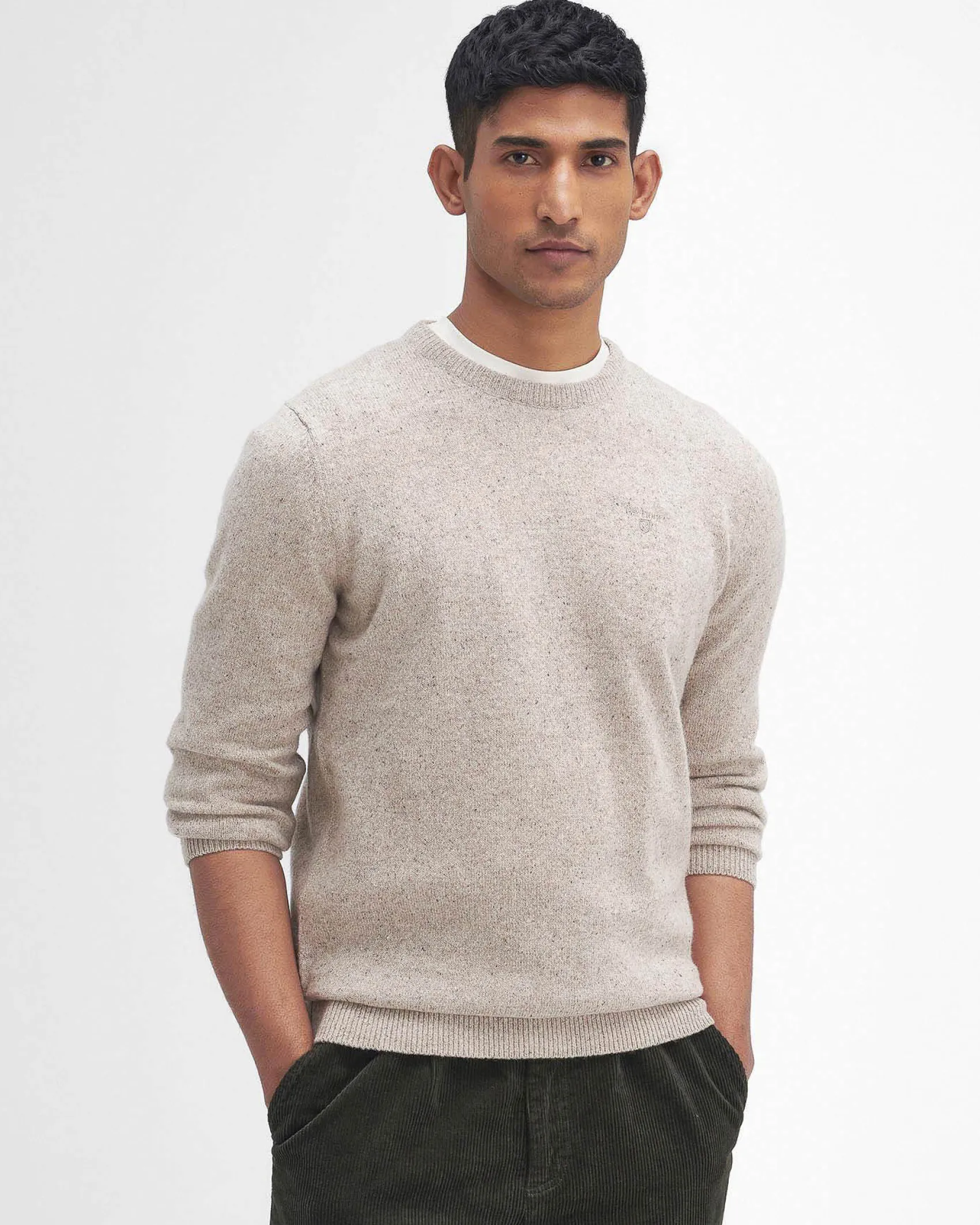 Maglia Barbour girocollo Tisbury beige in misto lana e seta effetto bottonato