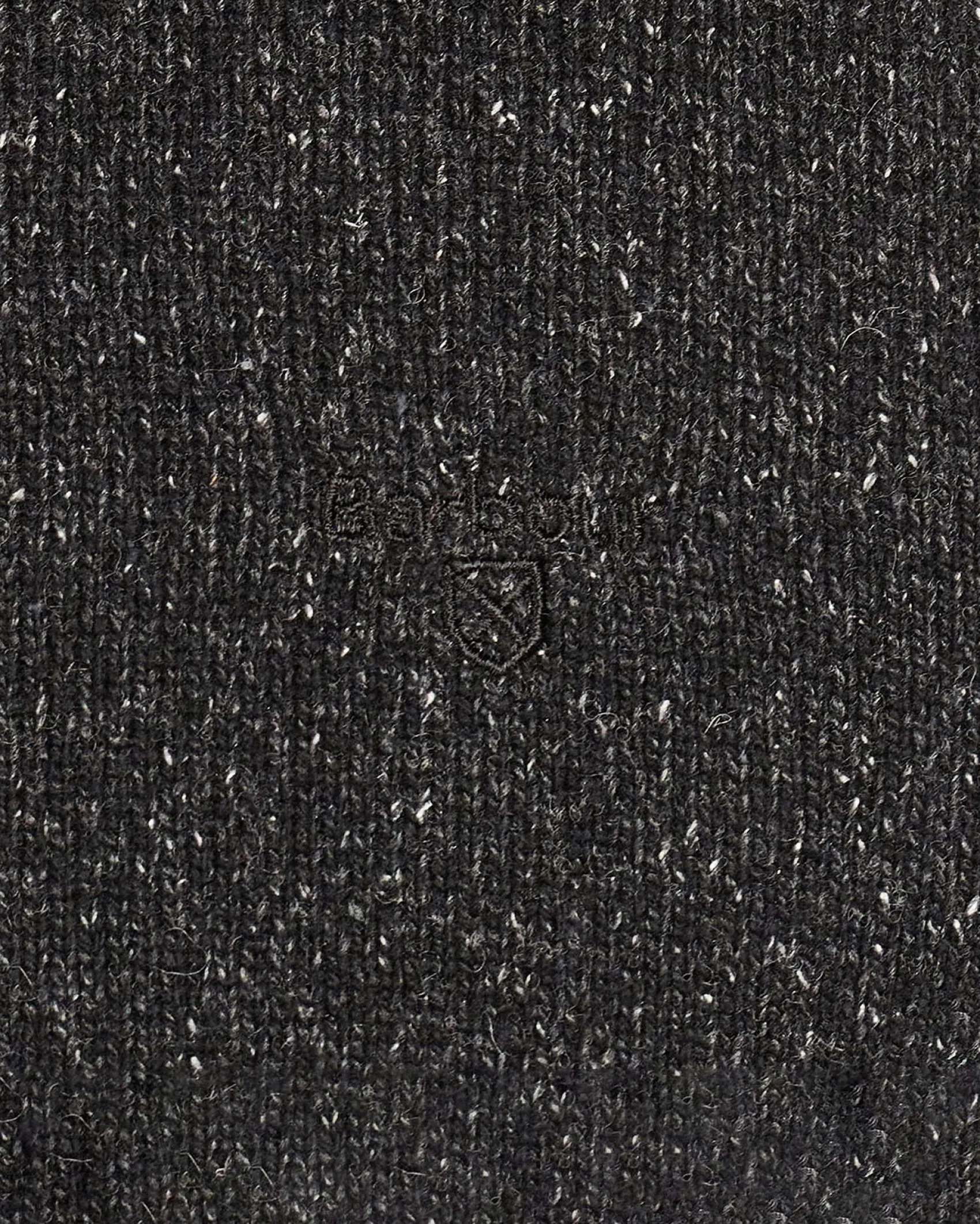 Maglia Barbour girocollo Tisbury nera in misto lana e seta effetto bottonato