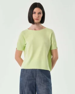Maglia color lime in misto viscosa a maniche corte con spacchetto sul fondo posteriore