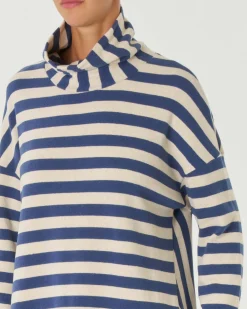 Maglia ecrù e avio con motivo a righe in cotone stretch con collo a ciambella