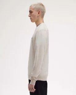 Maglia Fred Perry color panna girocollo in misto lana merino e cotone con logo blu