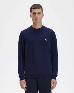 Maglia girocollo Fred Perry blu in misto lana merino e cotone con logo bianco