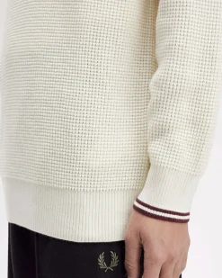 Maglia girocollo Fred Perry color panna in puro cotone punto waffle