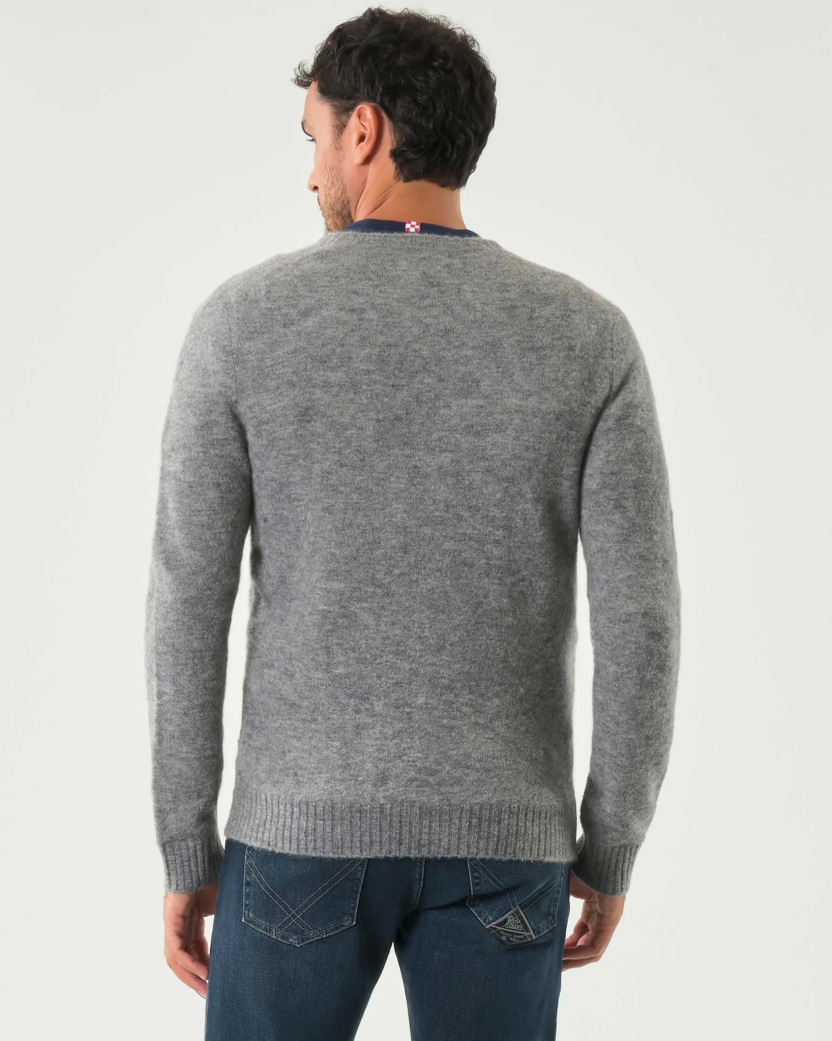 Maglia girocollo MC2 Saint Barth grigia in alpaca con logo ricamato in tono sul petto