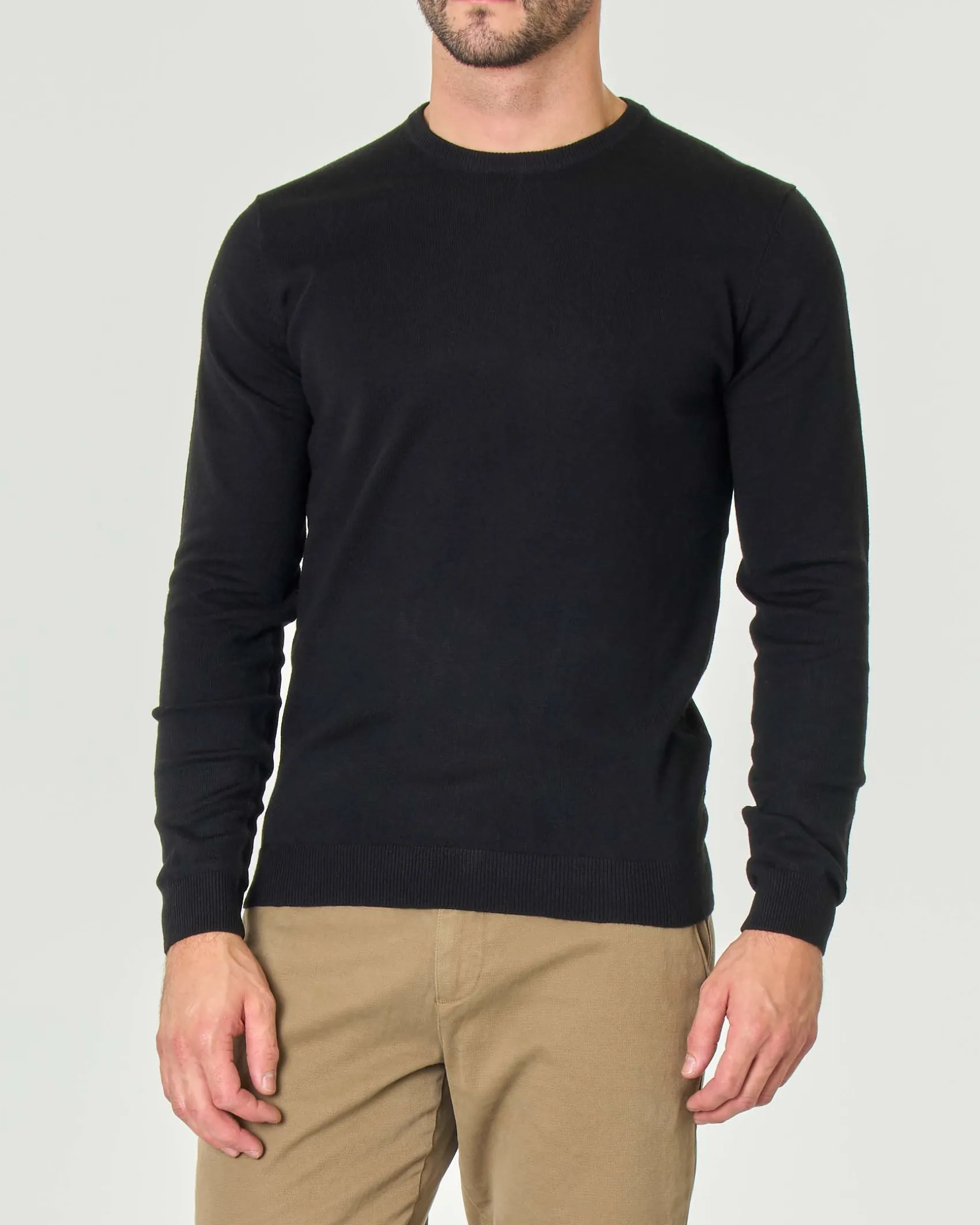 Maglia girocollo Paul Baker nera tinta unita in misto lana