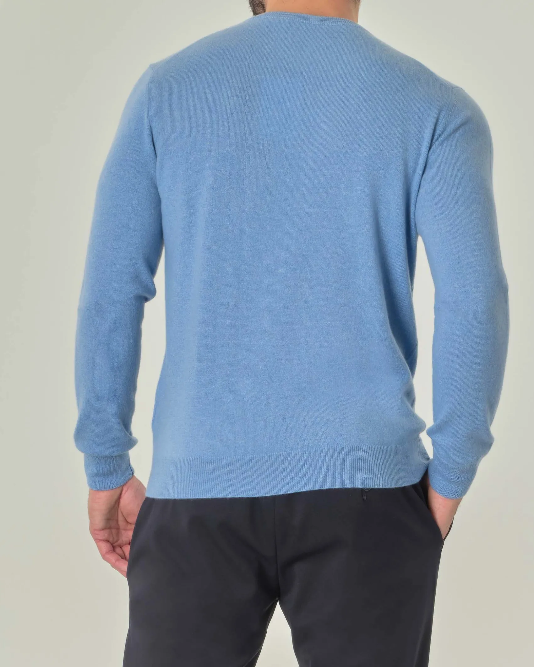 Maglia girocollo Pellizzari azzurra in puro cashmere