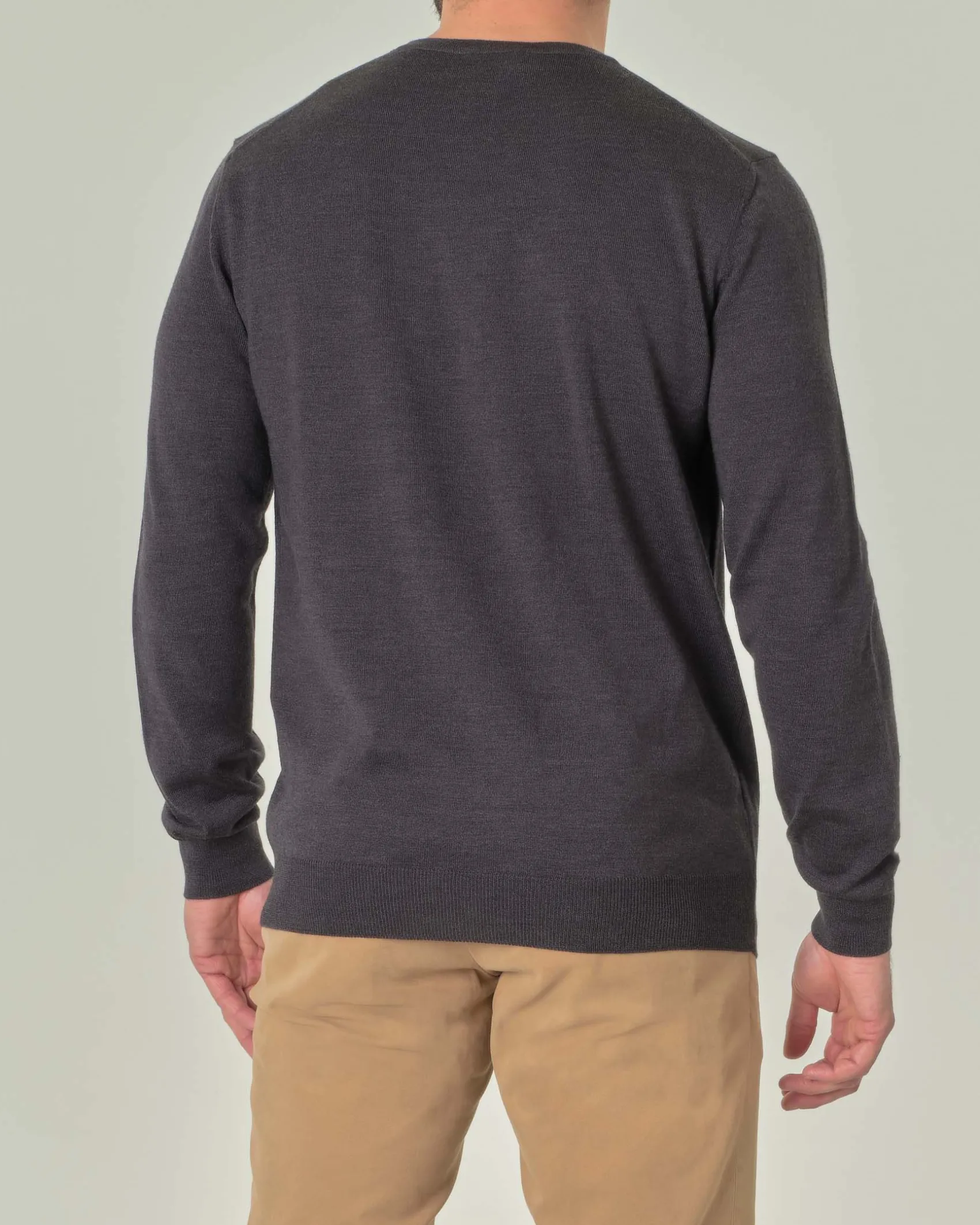 Maglia girocollo Pellizzari grigio antracite in pura lana merino