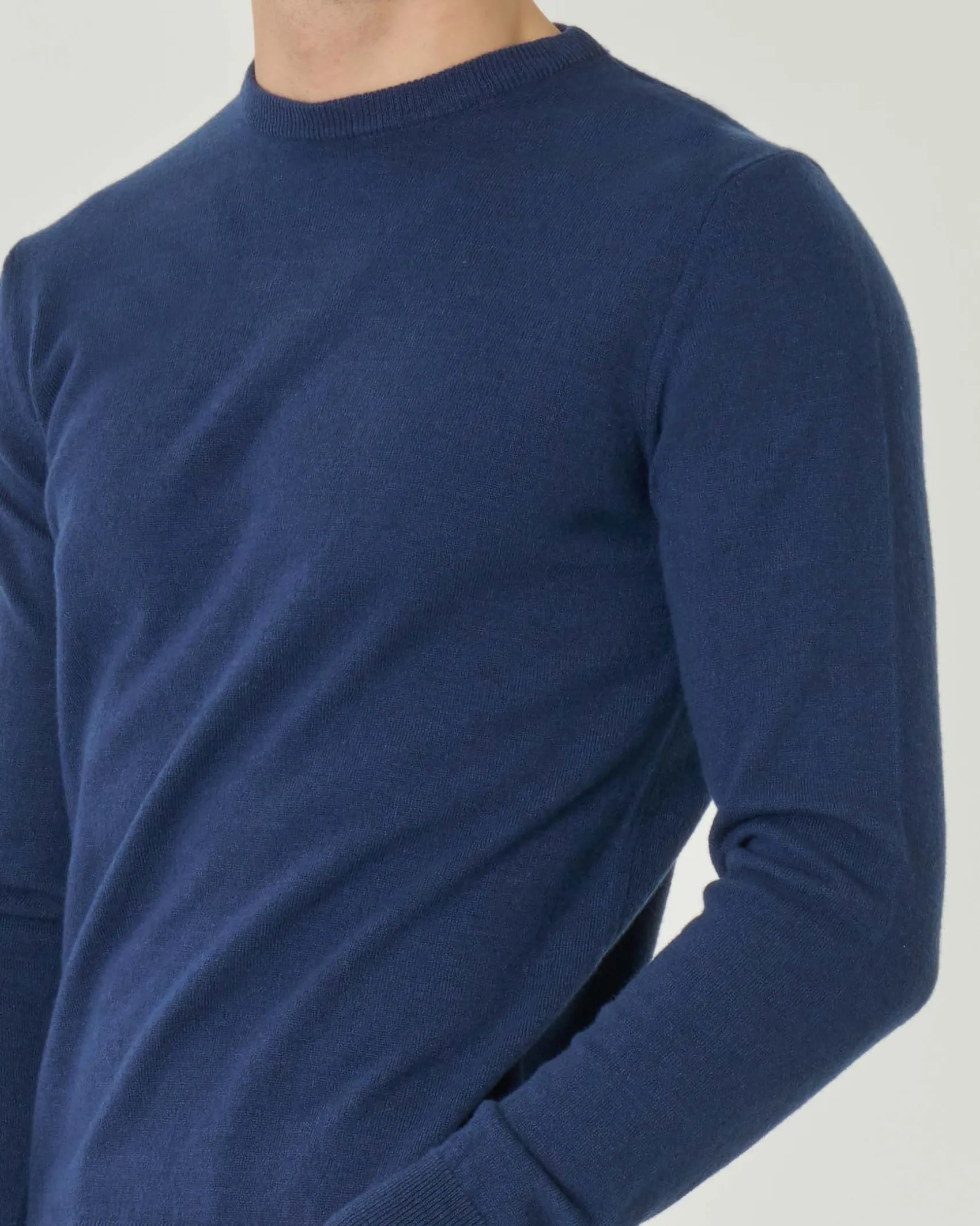 Maglia girocollo Pellizzari blu indaco in misto lana e cachemire finezza 12