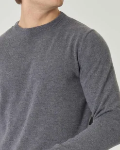 Maglia girocollo Pellizzari grigio antracite in misto lana e cachemire finezza 12