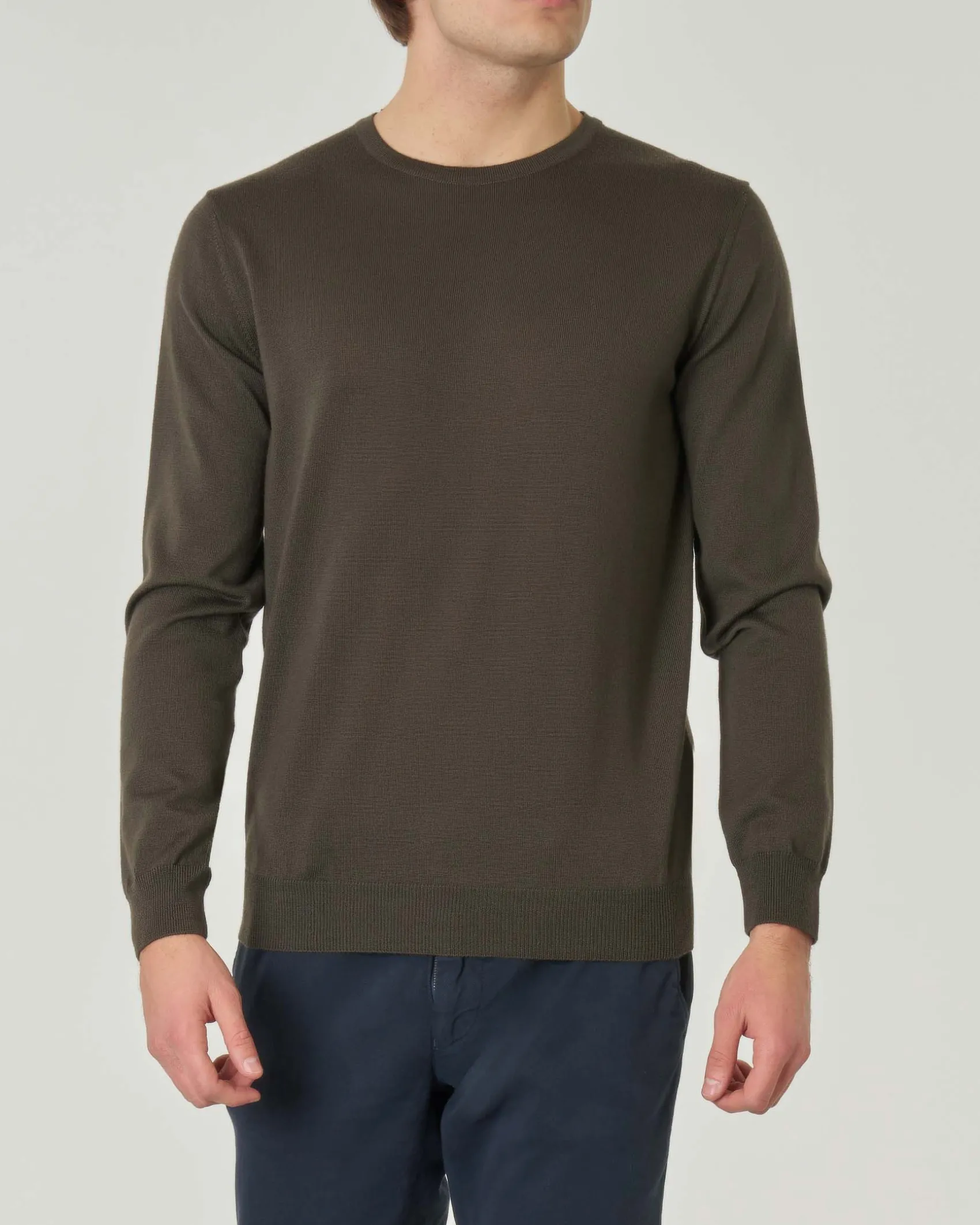 Maglia girocollo Pellizzari verde militare in pura lana merino