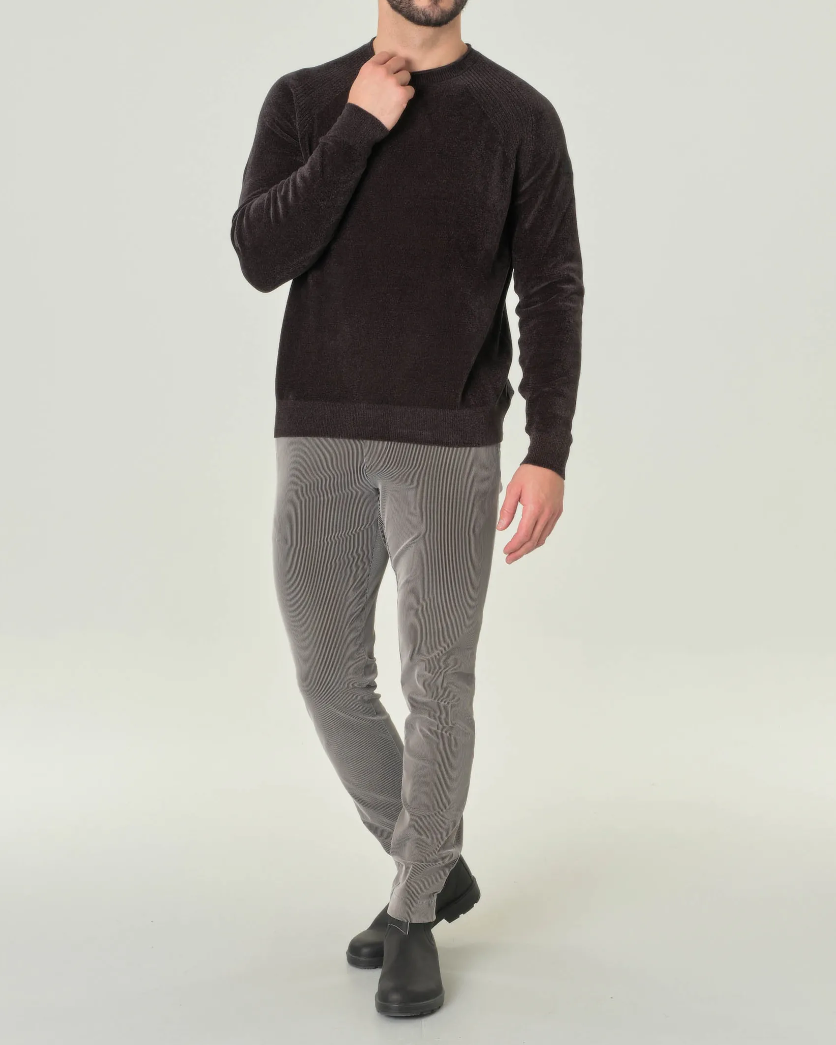 Maglia girocollo R.R.D. color antracite Knit Velvet Round in ciniglia con maniche raglan