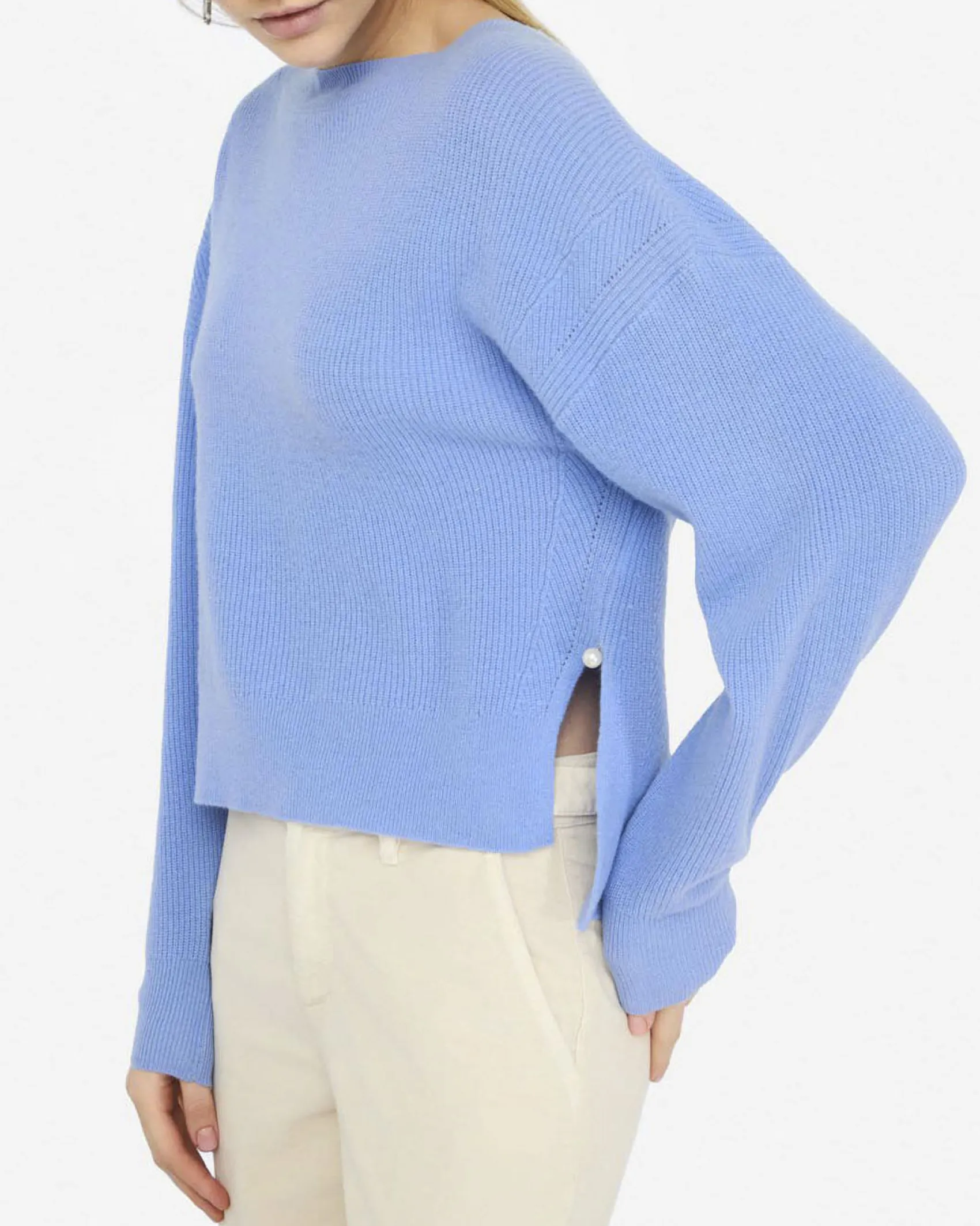 Maglia Liu Jo azzurra in lana e cashmere con scollo a barca