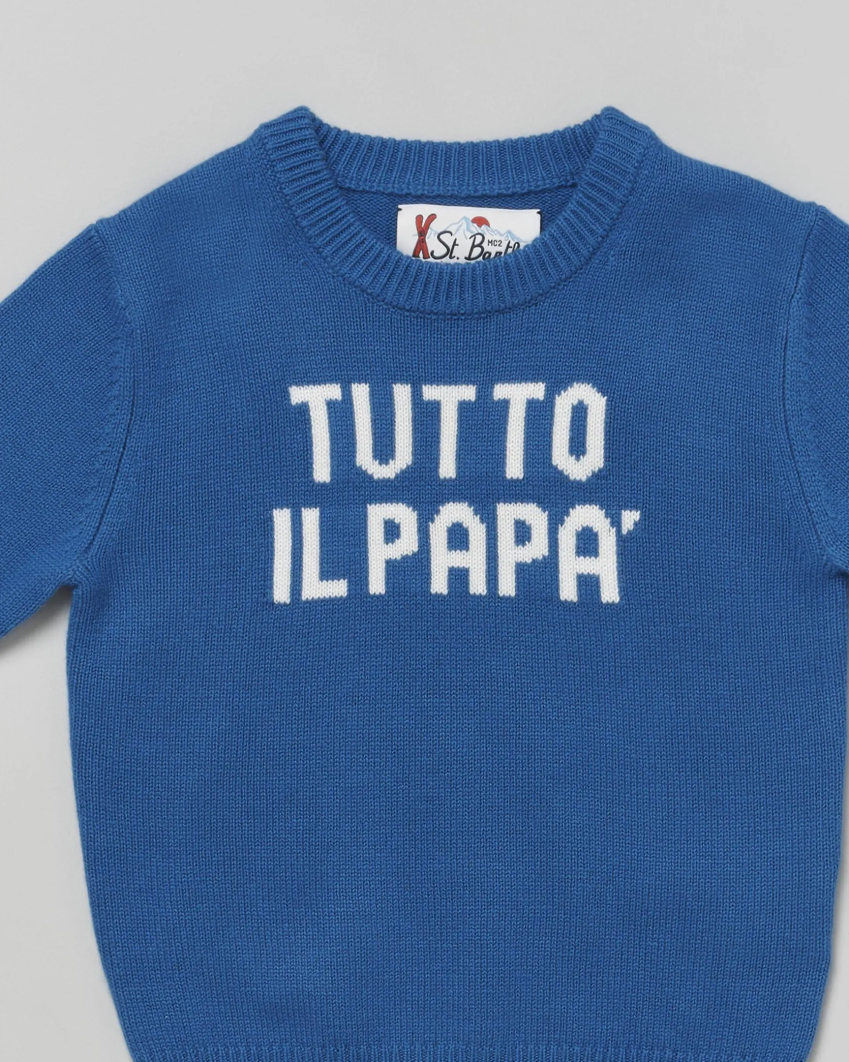 Maglia MC2 Saint Barth blu royal in misto lana e cashmere con scritta bianca 'Tutto il papà'
