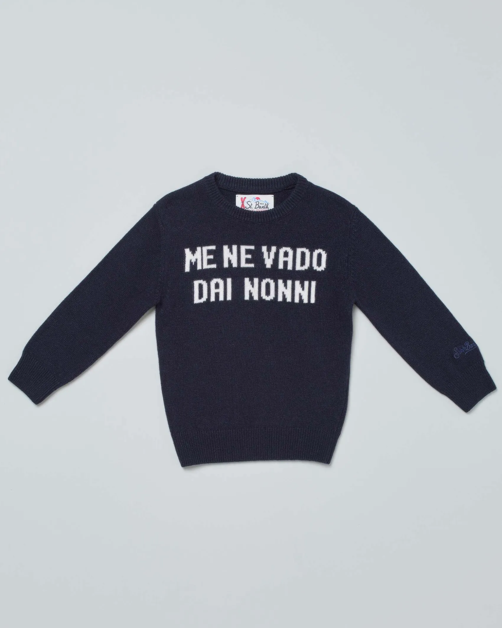 Maglia MC2 Saint Barth blu in misto lana e cashmere con scritta 'Me Ne Vado Dai Nonni'