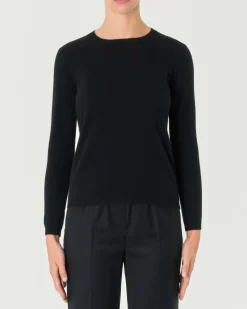 Maglia nera girocollo in cashmere con profili lavorati a costine