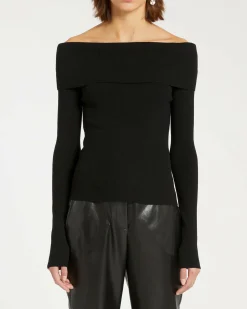 Maglia nera in misto viscosa stretch Marella con scollo schiff con risvolto