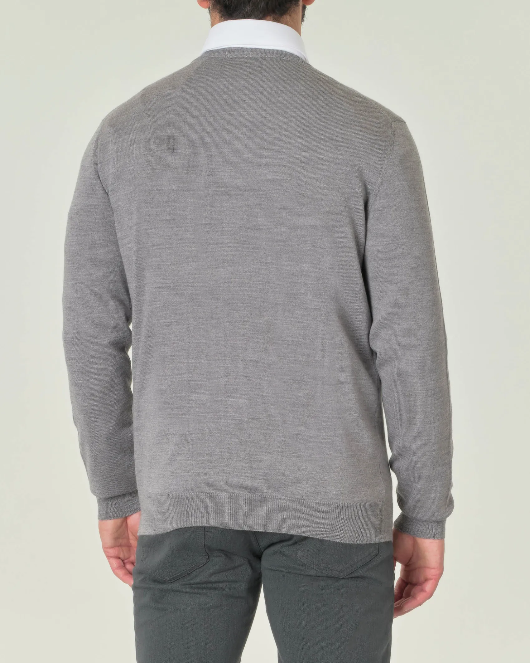Maglia Pellizzari con scollo a V grigio in pura lana merino