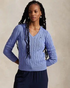 Maglioncino azzurra Polo Ralph Lauren in pima cotton a trecce con scollo a V e logo ricamato sul petto