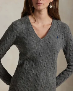 Maglioncino grigio Polo Ralph Lauren in lana e cashmere a trecce con scollo a V e logo ricamato sul petto
