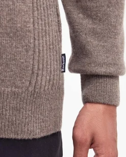 Maglione Barbour color noce in pura lana con apertura a mezza zip