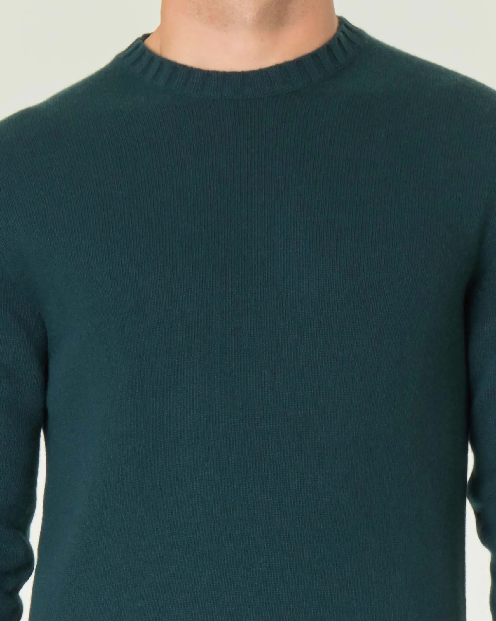 Maglione girocollo Ashki.i verde bottiglia in misto lana e cachemire finezza 7